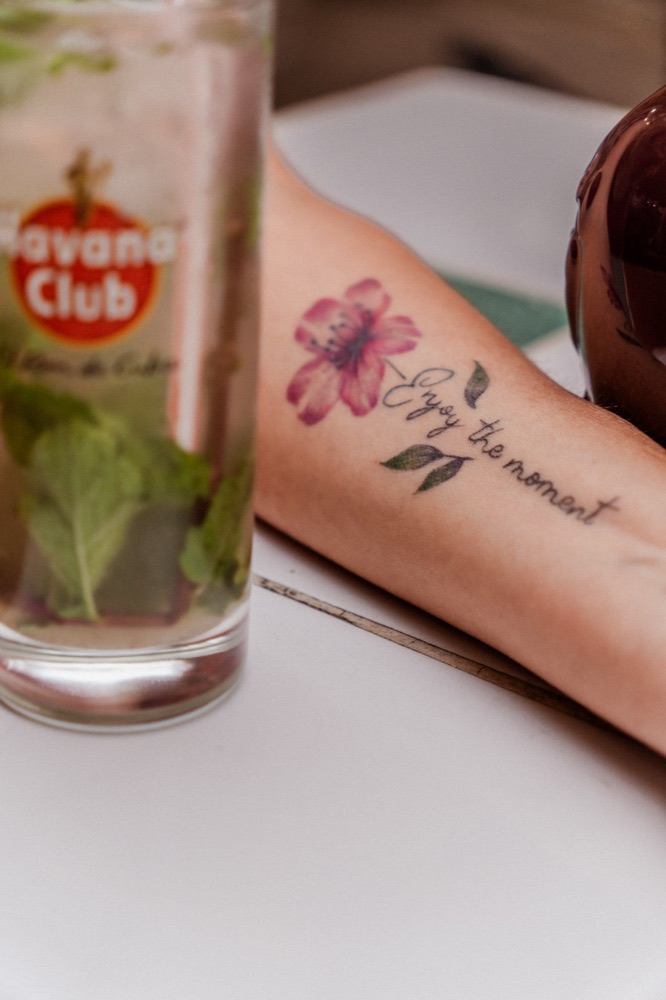 Havana Pub Crawl — CSP-01342.jpg